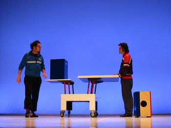 Angelo e Marco durante lo spettacolo